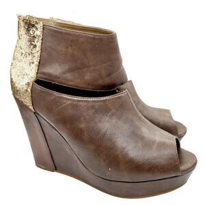 Jellypop Leachy Brown Gold Glitter Faux Leather Peep Toe Wedge Booties Womens 9M